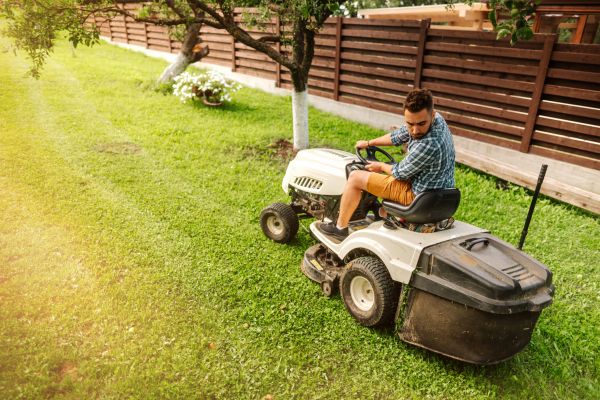 Industrial Lawn Mowing in Sandy
